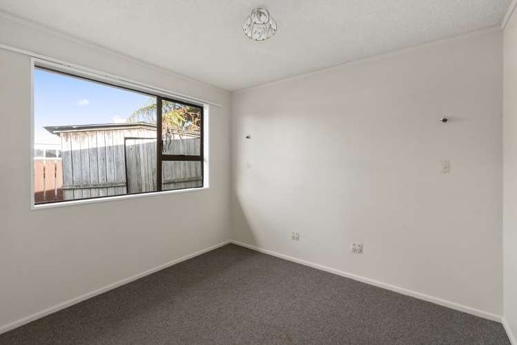 64 Atkinson Avenue Otaki Beach_6
