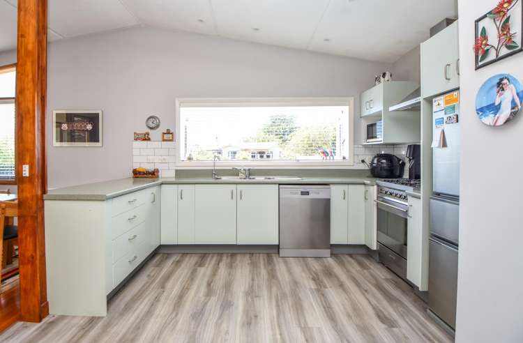 22 Victoria Street Carterton_9