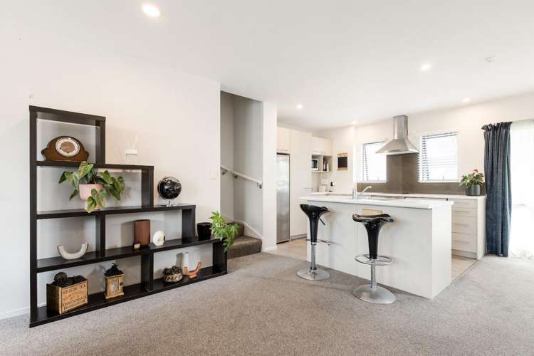 12 Rochdale Way Stoke_8