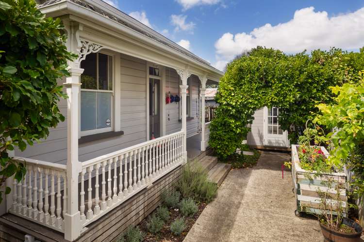 16 Hendon Avenue Mount Albert_16