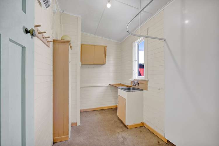 36 Percy Avenue Stratford_17