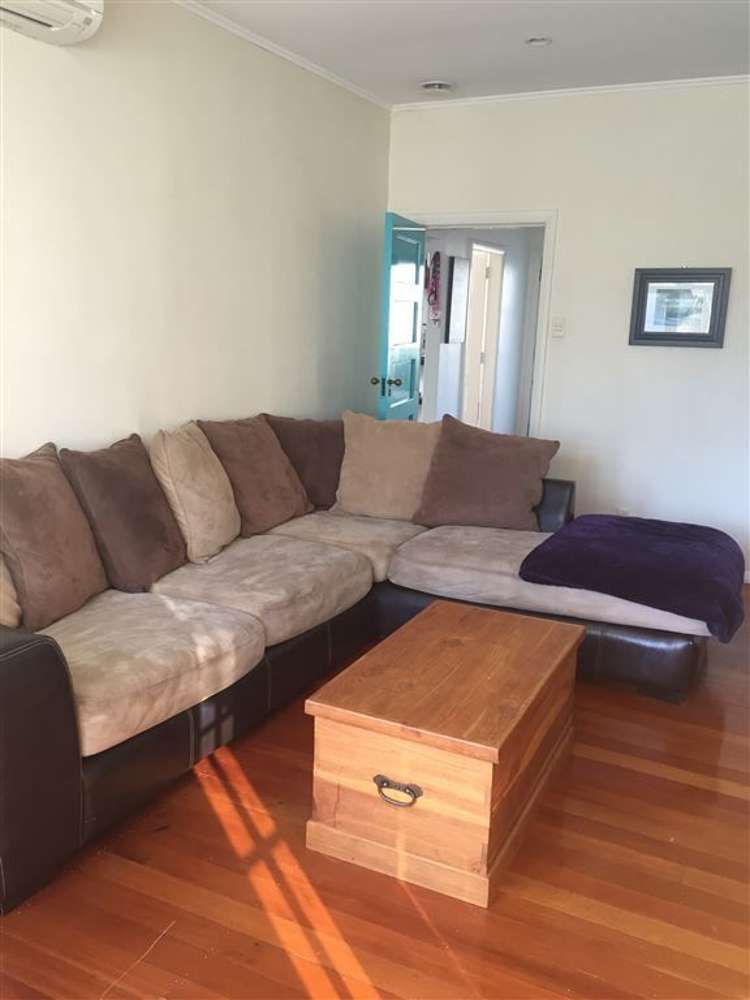 106 Lake Road Belmont_2