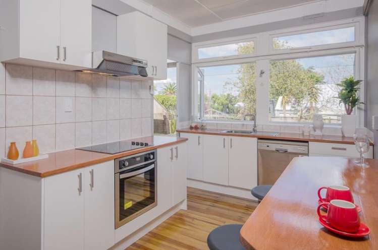 13 Tiverton Road 10016_5
