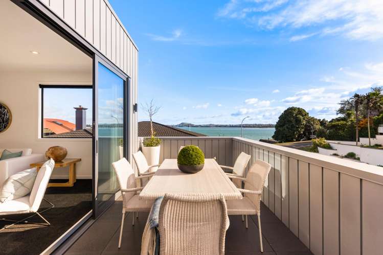 7 Whitcombe Road Bucklands Beach_5