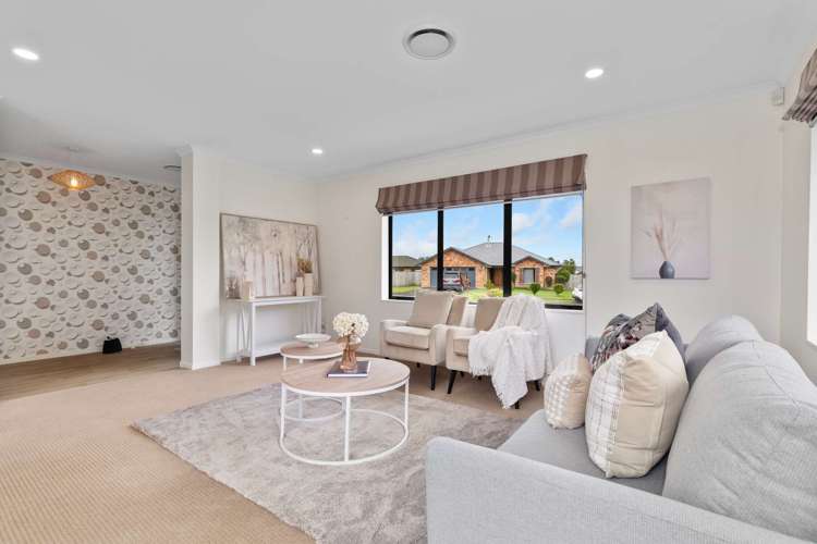 7 Wroxton Place Waiuku_1