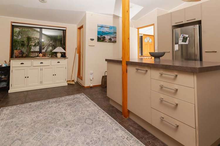 33A Island Bay Road 1603_3