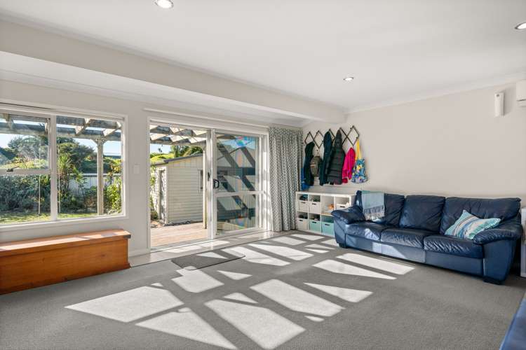 16 Alpha Avenue Coastlands_7