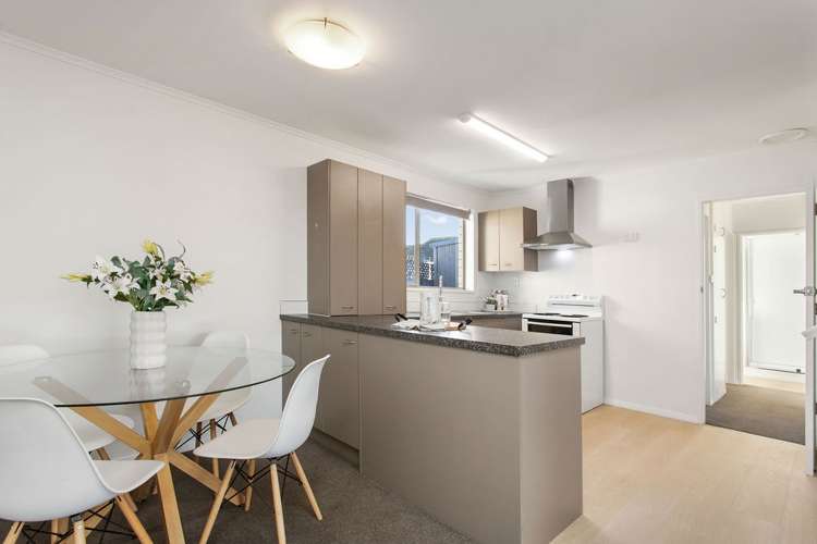 7 Omega Place Casebrook_3