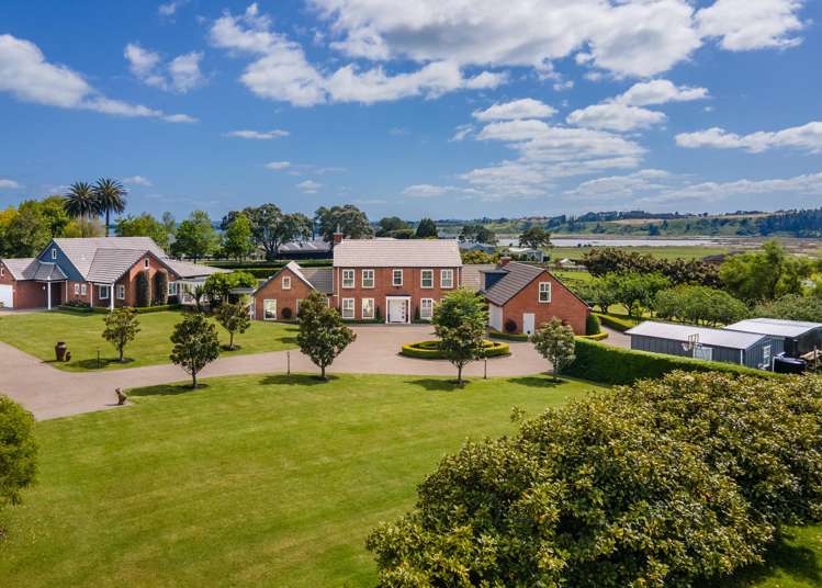 287 Clifton Road Whitford_45