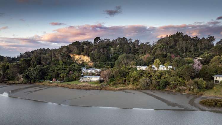 251 Ruatuna Road Ohiwa Harbour_29