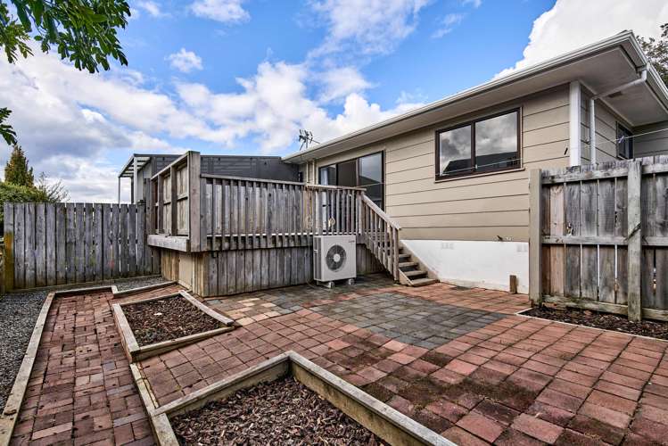 2/11 Te Arawi Street Takapuwahia_12