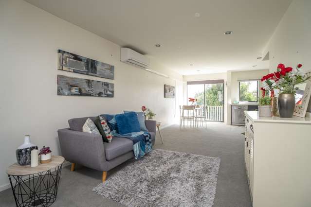 3/11 Gordon Place Newtown_2