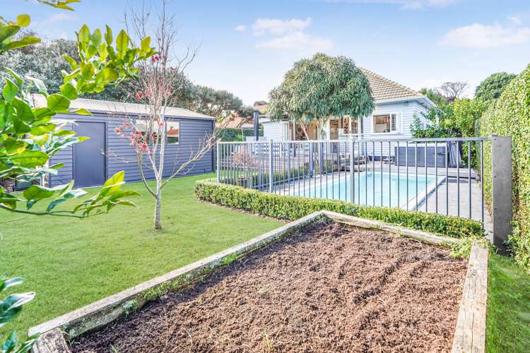 11 Galway Avenue Hamilton East_22