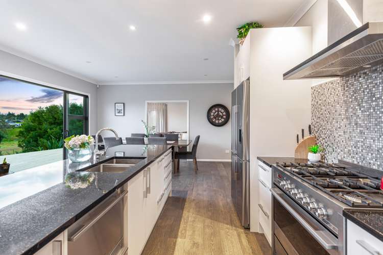 42 Leebank Crescent Riverhead_10