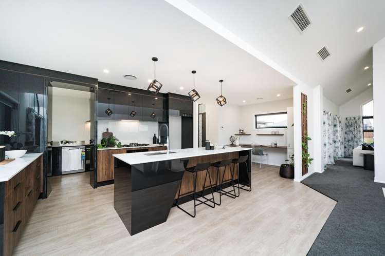 18 Vaucluse Heights Fitzherbert_12