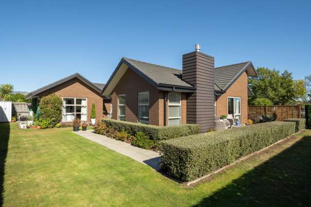 Act now, price reduced to $985,000