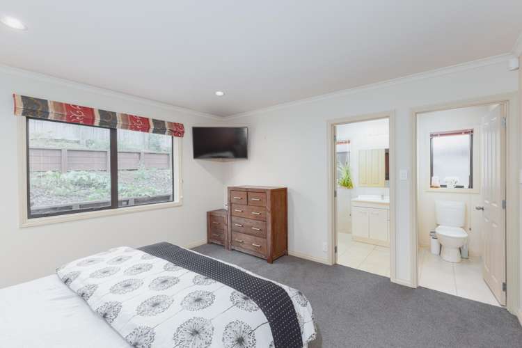 73 St James Drive Huntington_8