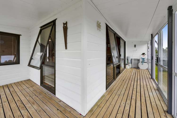 8 Ponderosa Place Opunake_19