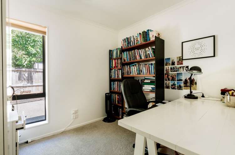 6 Bridgewater Lane Stoke_18