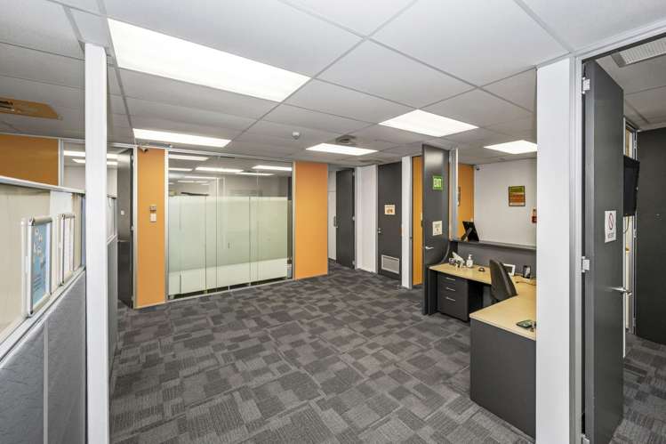 23/2 Bishop Dunn Place Botany Downs_7