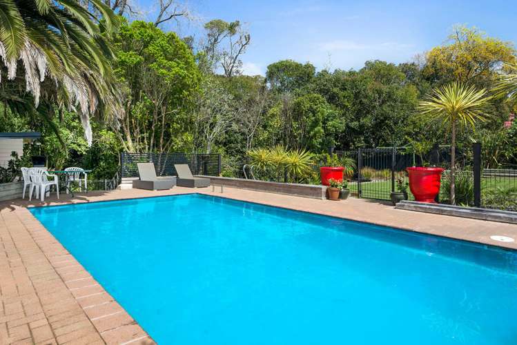 19 Glenfern Road Mellons Bay_5