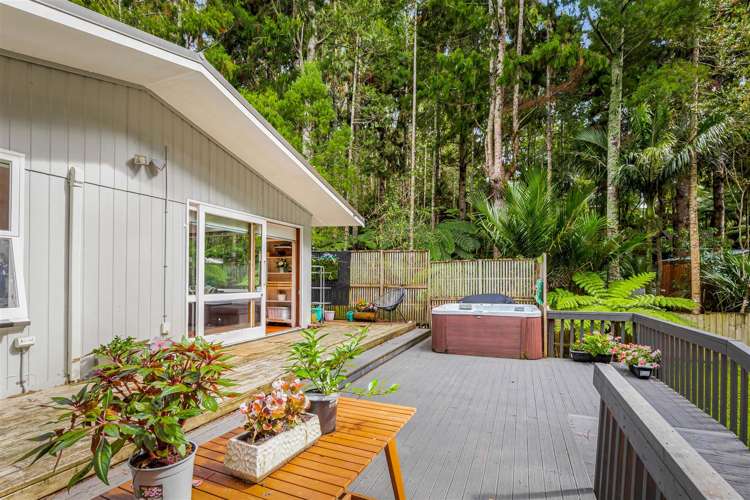 307 Huia Road Titirangi_9