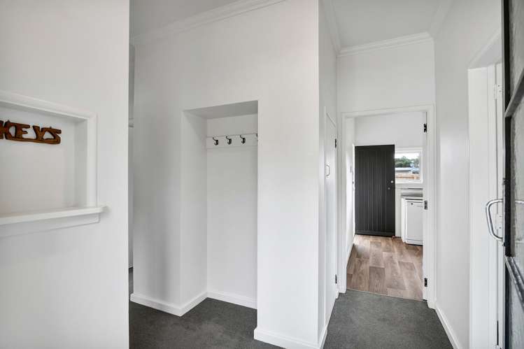 7 Tarahua Road Vogeltown_10