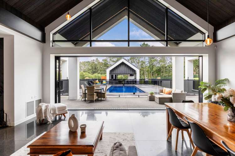 55A Nixon Road_5