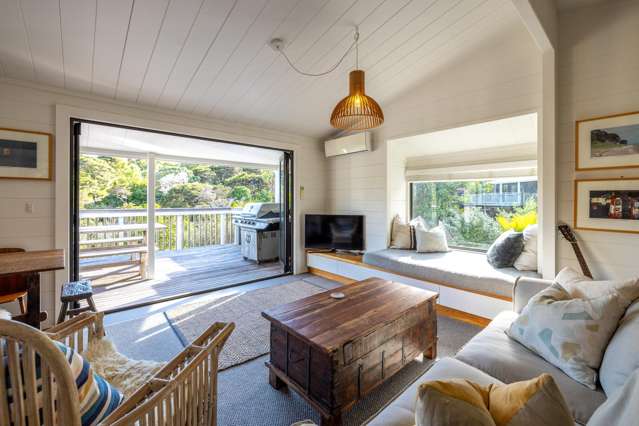 84 Coromandel Road Oneroa_3