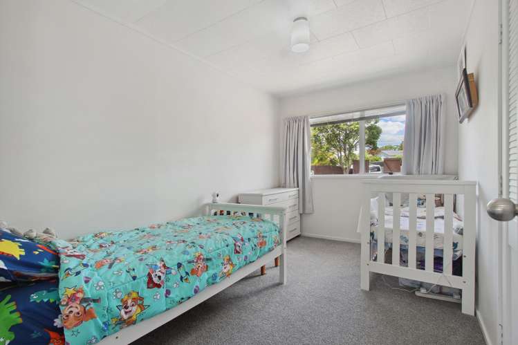 11 Katrina Place Massey_15