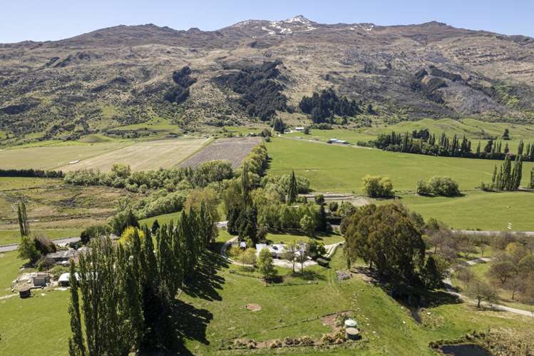 448 Malaghans Road Dalefield/Wakatipu Basin_2