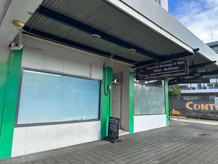 356-360 Great North Road Henderson_8