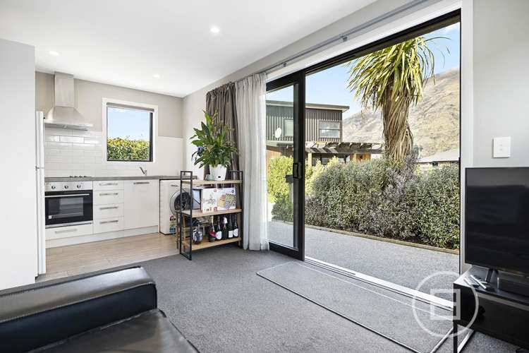 10 Cotswold Court Lower Shotover_15