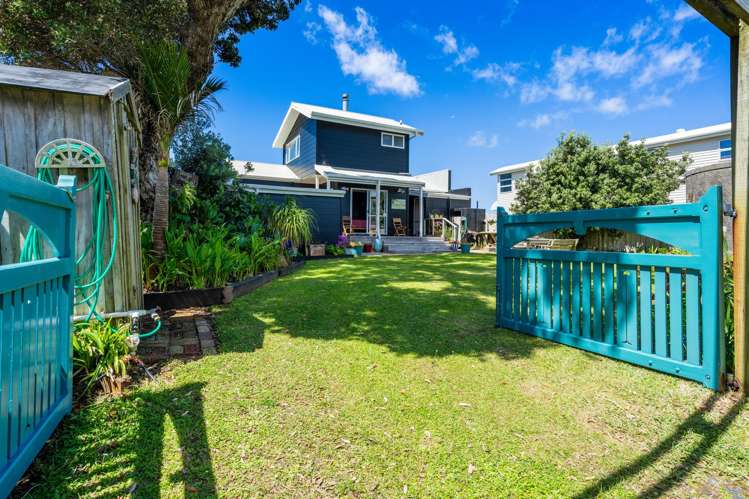 21 Te Kapua Street Oakura Coast_22