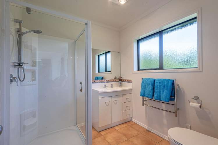 196 Church Road Kamo_16