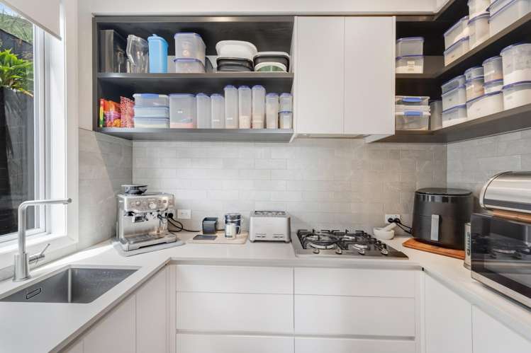 62 Armstrong Farm Drive East Tamaki Heights_19