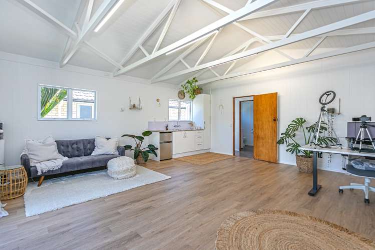 111 Ngati Pu Place Whangamata_21