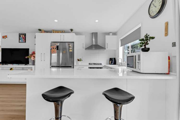 14 Shayla Place Favona_25