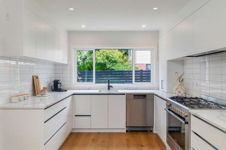 99A Alberton Avenue Mount Albert_7