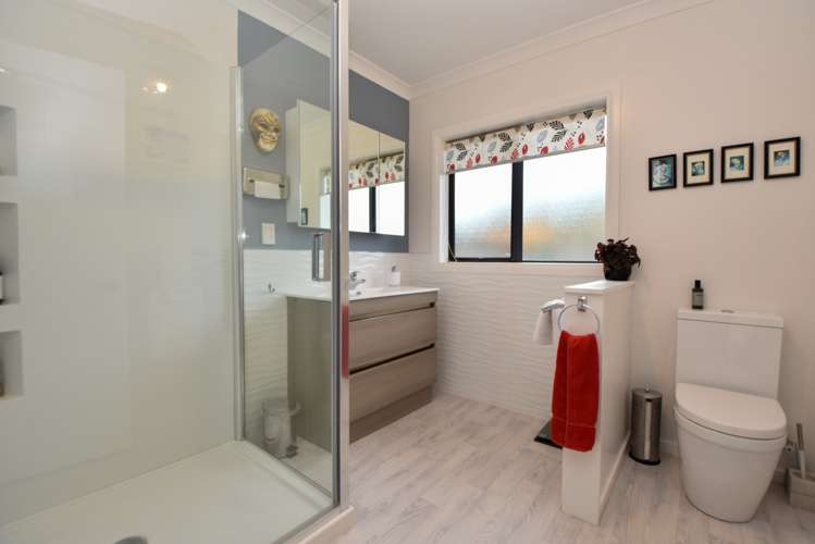 6 Alexis Greer Lane Carterton_12