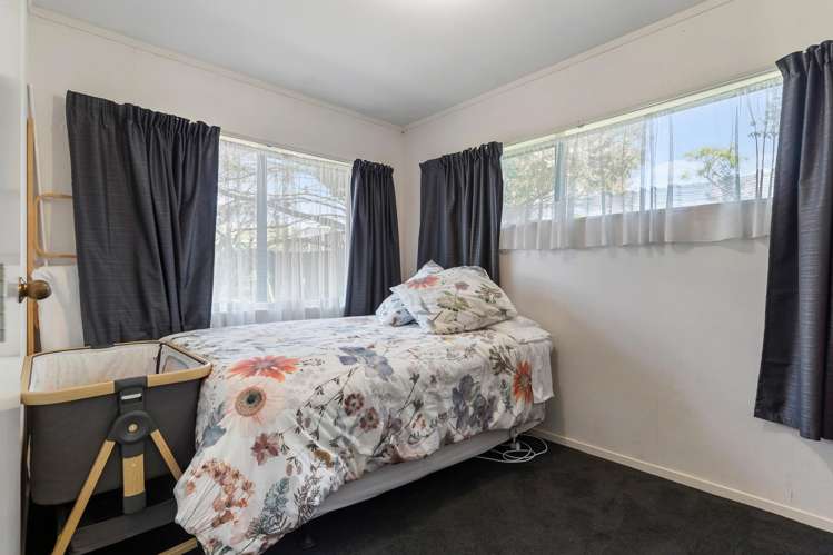 3 Woodlark Close Weymouth_13