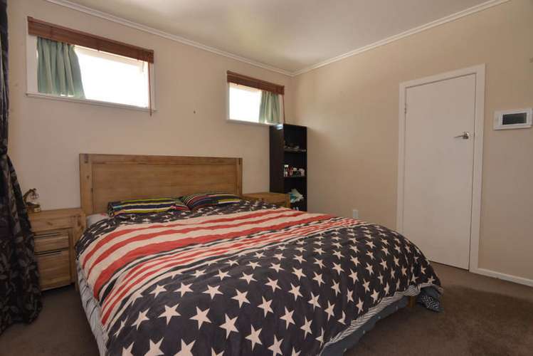 98 Godley Road Green Bay_10