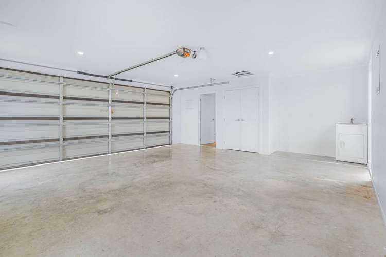 30 Blackwood Crescent Glenview_20