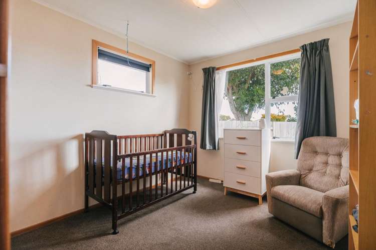 27 Cavendish Crescent Awapuni_11