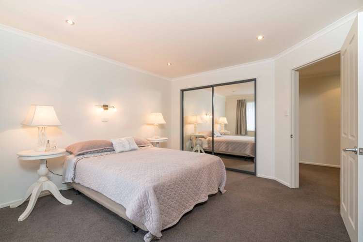 39 Law Street Caversham_13