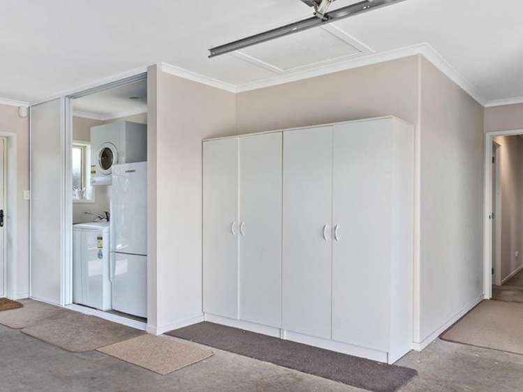 11 Courtenay Place Owhata_17