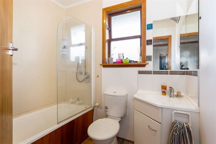 42a Dillons Point Road Islington_20