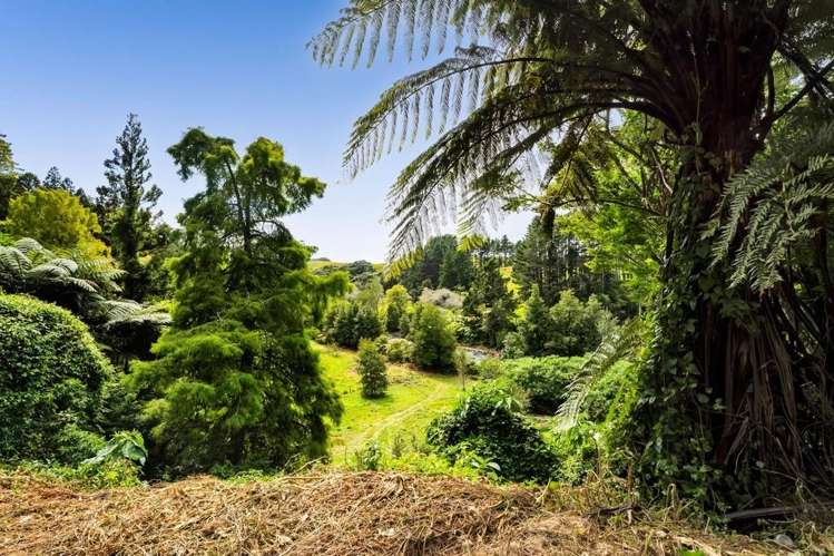 525F Mangorei Rd, Highlands Park New Plymouth_2