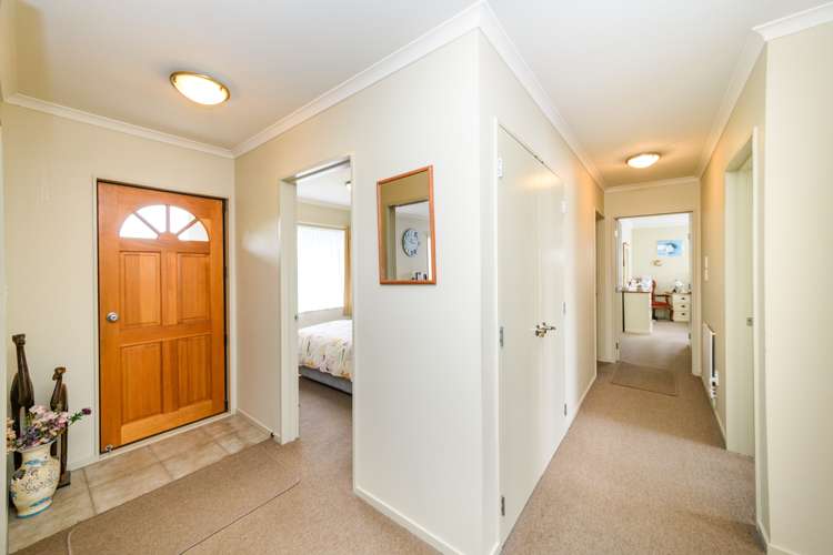 2 Logan Grove Feilding_10