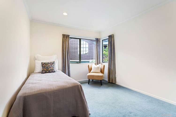 43 Emlyn Place Torbay_10